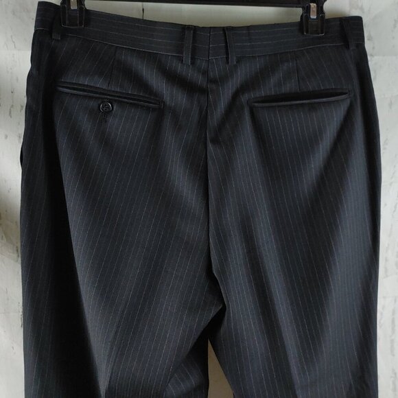 Daniel Hechter Paris 42R Wool 2 Button Charcoal Pinstripe 2pc Suit 34x26.5 FF - Picture 15 of 16